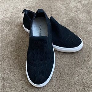 Now or Never Novak Sneakers - Black slip on sneakers